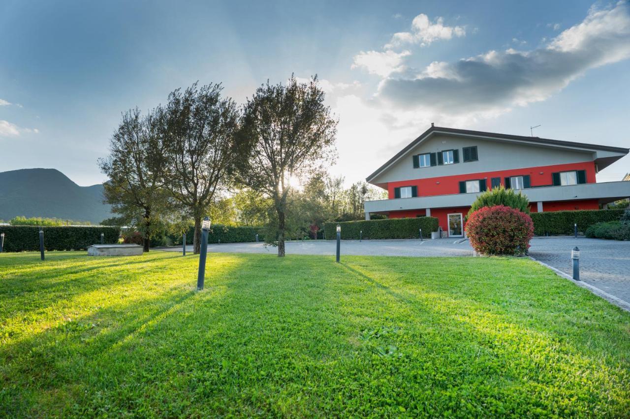 Lepini Suites Patrica Экстерьер фото